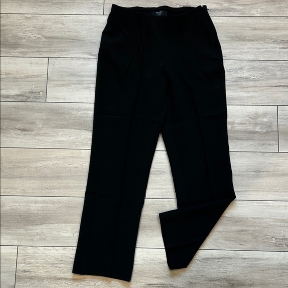 BRASS pleated straight leg ankle pants in black size 2